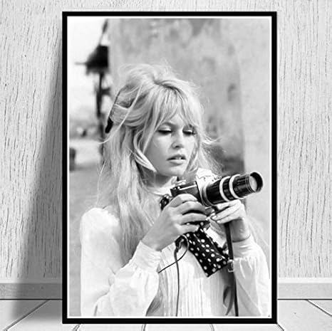 Novelove Wandkunst Bild Brigitte Bardot Filmschauspielerin Poster Drucken Leinwand Malerei Geschenk Ohne Rahmen 40 60 Cm Amazon De Kuche Haushalt