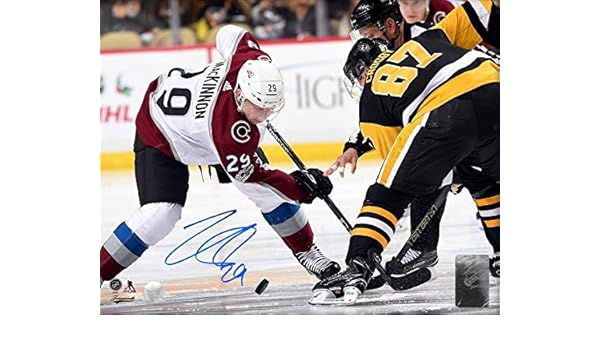 nathan mackinnon autographed jersey