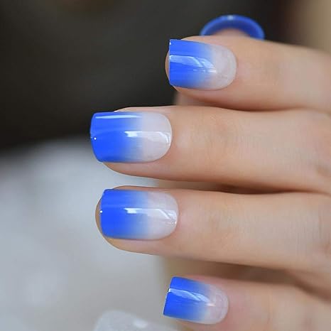 Amazon Co Jp ブルーフレンチネイルショートプレスネイルシャイニークオリティスクエアレディースデザインフェイク24カラット ビューティー