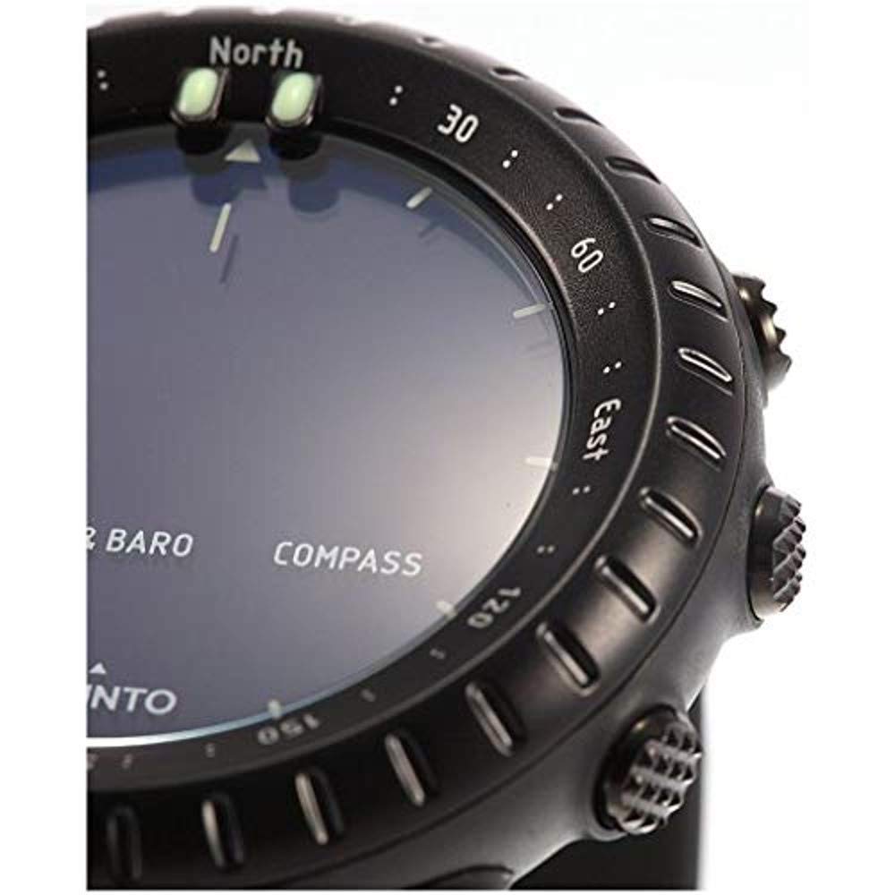 Zoom sur la Suunto Core Digital,