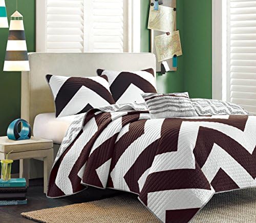 Awad Home Fashion 4 Piece Chocolate Zig Zag Reversible Chevron Bedspread Quilt with Matching Shams and Decorative Pillow, Queen