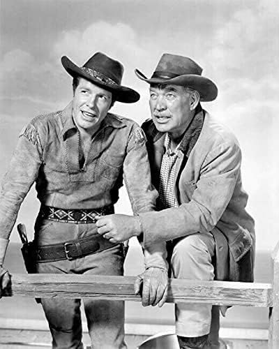 Photographs - Wagon Train TV series Robert Horton Ward Bond publicity pose 8x10 inch photo