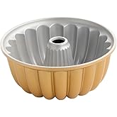 Nordic Ware Elegant Party Bundt Pan, 22.3 x 9.3 cm, Gold