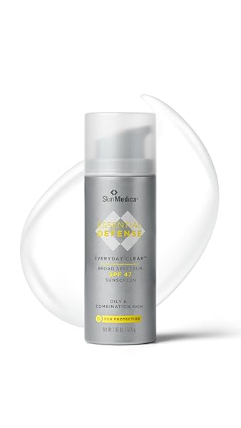 SKINMEDICA ESSENTIAL DEFENSE EVERYDAY CLEAR SPF 47 SUNSCREEN FOR FACE – THIS LIGHTWEIGHT, FACIAL SUNSCREEN IS IDEAL FOR OILY AND/OR COMBINATION SKIN, 1.85 OZ