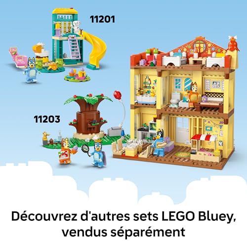 Bluey: Bluey's Beach & Family Car Trip Toy with 3 Minifigures INCL. Bingo & Chilli, Plus 2 Surfboards, a Sand Castle & Fun Accessories - Birthday Gift for 4+ Year Old Girls & Boys - 11202