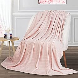 Bertte Plush Throw Blanket Super Soft Fuzzy Warm
