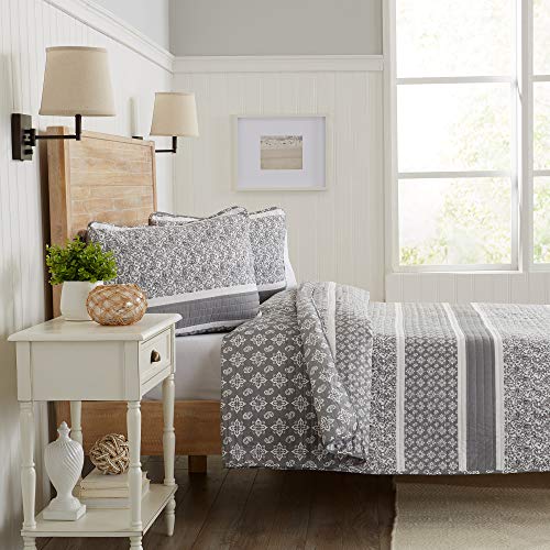 Great Bay Home Bedding Set, 3 Piece Reversible Grey Quilt Comforter