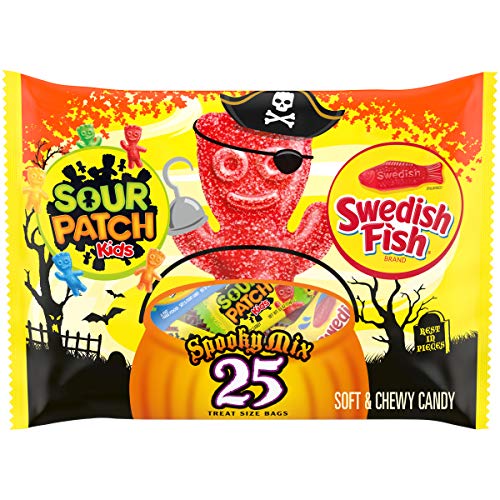 Original SOUR PATCH KIDS & SWEDISH FISH Halloween Candy (25 Count
