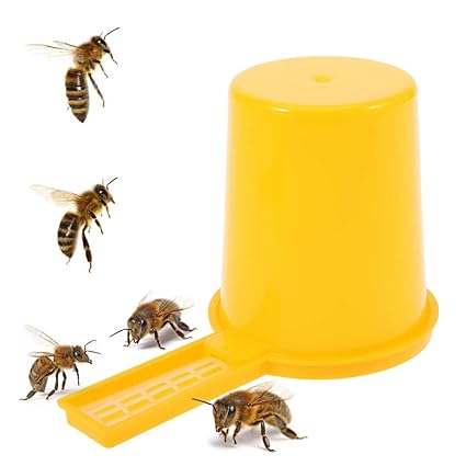 Delaman 2pcs Bee Water Feeder Beekeeping Honey Entrance Water