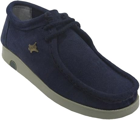 navy blue wallabees shoes