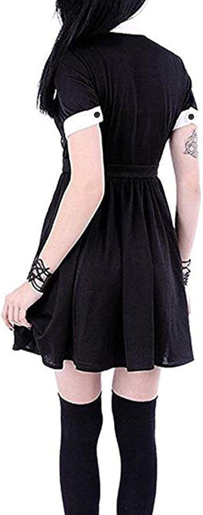 black no sleeve dress