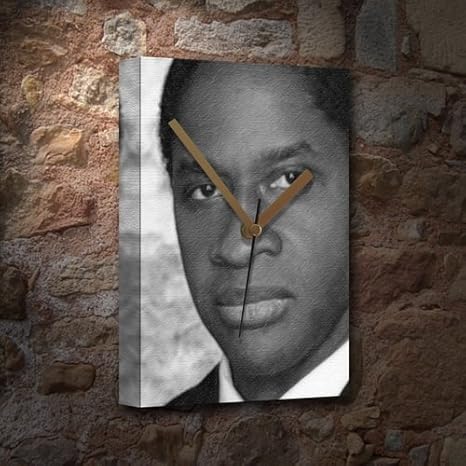 Amazon Co Jp Tim Russ ティム ラス キャンバスクロック 大a3 アーティストによって署名されました Js001 ホーム キッチン