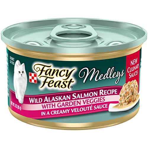 Purina Fancy Feast Wild Alaskan Salmon with Carrots and Spinach in Creamy Veloute Sauce High