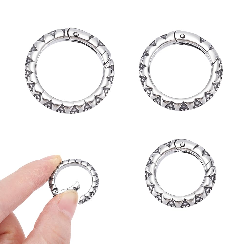 UNICRAFTALE 3Pcs 3 Sizes Spring Gate Rings Stainless Steel Tibetan Style Textured Spring Clasps Antique Silver 7 Gauge Carabiner Keyring Snap Rings Buckle for Decoration Keychain Making
