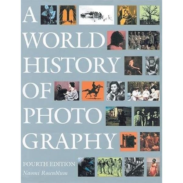 Amazon.com: A World History of Photography: 9780789200280