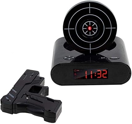 Amazon Co Jp 銃目覚まし時計ガジェットターゲットレーザー撮影記録可能なデジタル電子卓上時計テーブル時計面白い時計スヌーズ子供のための 黒 ホーム キッチン
