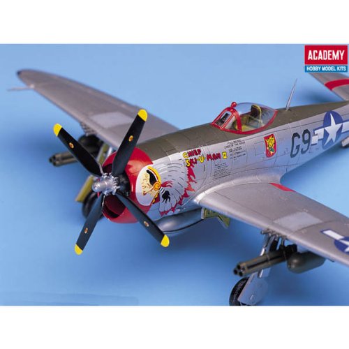 Academy P-47D Thunderbolt "Bubble Top" Model Kit