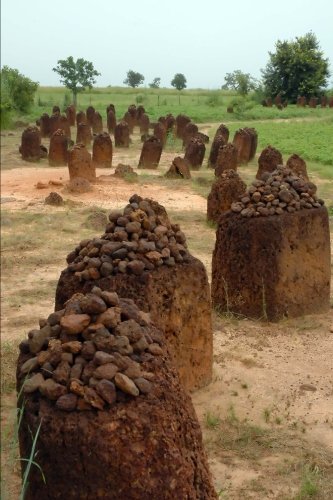 Wassu Stone Circles of the Gambia Journal: 150 page lined notebook/diary