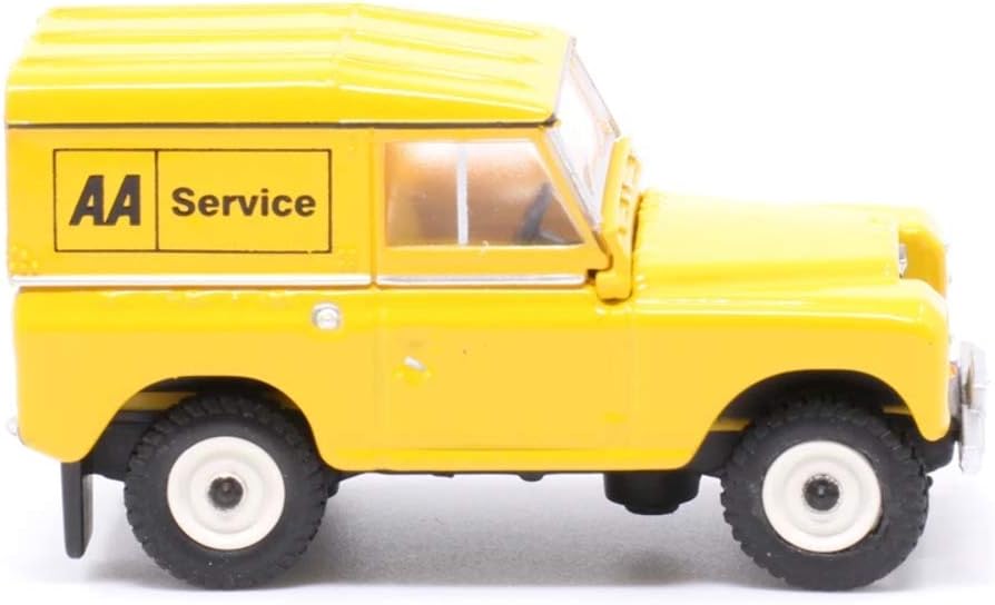Oxford Diecast 1:76 Land Rover Series III Hard Top AA Collectable model 76LR3S002 - Image 4