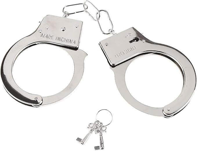 Amazon Ccinee ハンドカフ 手錠 コスプレ 本物 そっくり 安全装置あり 手首周り17ｃｍまで 1pair コスプレ 仮装 通販
