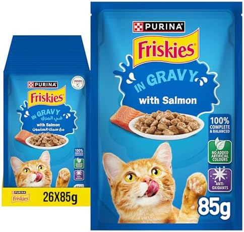Friskies Purina Salmon Chunks In Gravy Wet Cat Food Pouch, 26 X 85