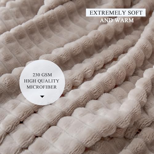 Simple&Opulence Tan Throw Blanket for Couch-Super Soft Fluffy Blankets for Women 50x70 Inches Cozy Lightweight Fleece Blanket for Home Decor