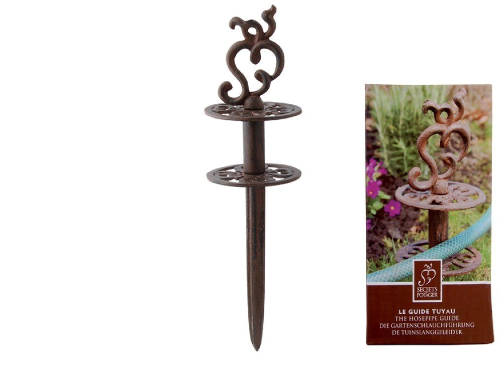 Fallen Fruits Hosepipe Guide with Rusted Finish