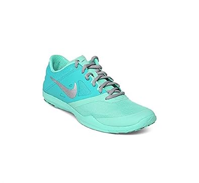 nike wmns studio trainer 2