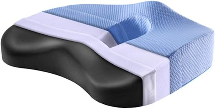 Amazon Co Jp Wangxn 尾てい骨シートクッション 低反発素材 腰痛 尾てい骨の怪我 坐骨神経痛 痔 骨盤の痛みを緩和 快適シートパッド ライトブルー スポーツ アウトドア