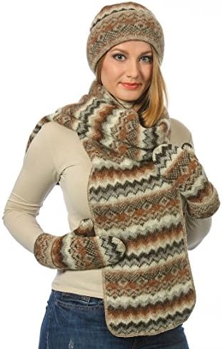Freyja CanadaIcelandic Wool 3 Pieces Set of Hat Mittens and Scarf by Freyja Canada