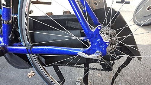 B&W International Chain Guard Cover for Bike Travel - Thumbnail 3