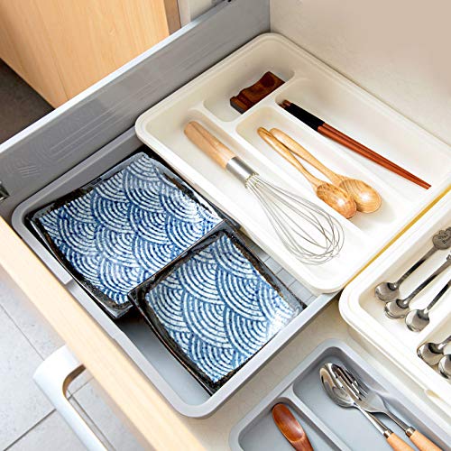 Flatware Utensil Drawer Organizer,Expandable Cutlery Drawer Trays for Silverware, Serving Utensils, Multi-Purpose Storage for Kitchen, Office, Bathroom Supplies (Grey)