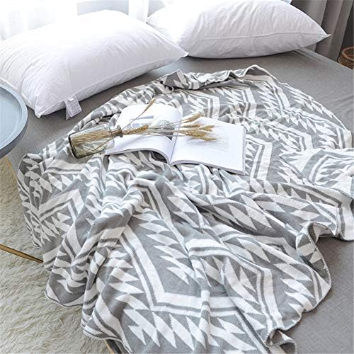 Amazon Co Jp 飛行のための優れたニット毛布のベッドの投球軽量のオールシーズンズ毛布キャンプの家 グレー 150cmx0cm ホーム キッチン