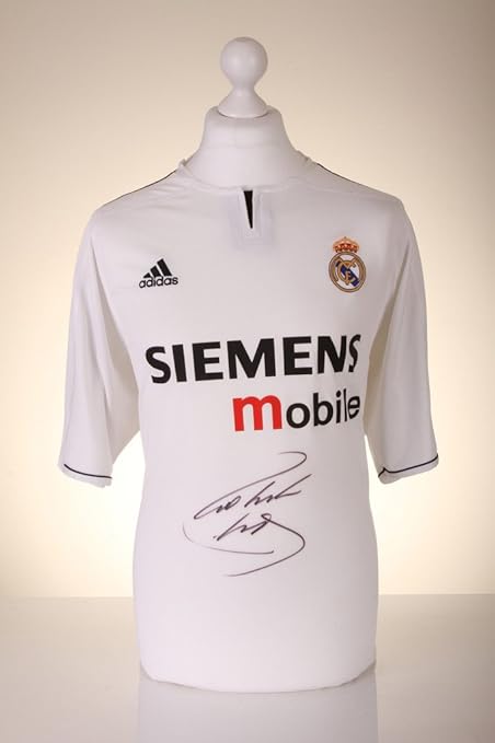 roberto carlos real madrid jersey