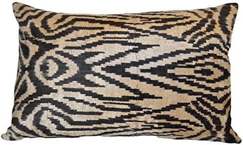 Orientalist Home Loy Pillow