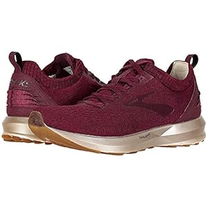 Brooks Levitate 2 Fig/Sangria/Metallic 8 B (M)