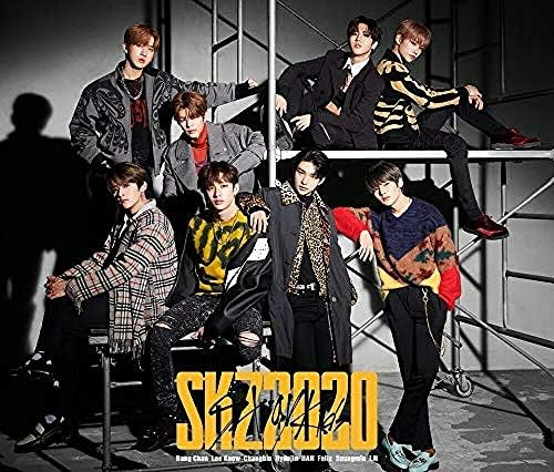 STRAY KIDS - Social Path (feat. LiSA) / Super Bowl - Japanese Ver
