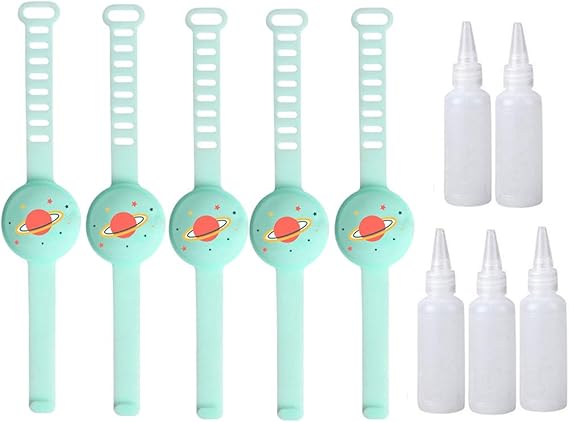 Amazon Co Jp キッズ ブレスレット 可愛い柄 腕時計詰替ボトル 携帯便利 子ども トラベルボトル 手指消毒剤 ハンドクリーナー 液体石鹸 ボトル ポータブル 持ち歩き 時計バンドデザイン ミニハンドソープボトル 小分け容器 旅行用 お出かけ 公園 キッチン 学校など公共