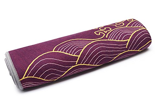 Fremous Yoga Towel Non Slip Yoga Mats with Corner Pocket Design(72"x25")- Skidless Microfiber Bikram Hot Yoga Towel - Perfect For Hot Yoga, Fitness, Pilates, Sport&Outdoors (totem) - Thumbnail 7