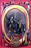 The Lord of the Rings: The Fellowship of the Ring - Merry & Pippin with Elven Cloaks Action Figures