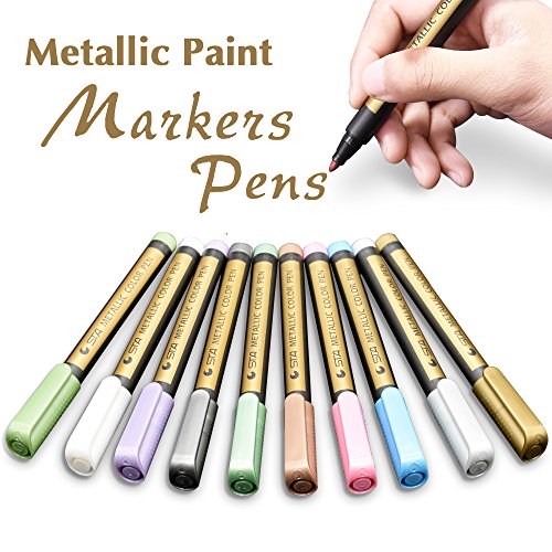 Metallic paint markers pens, painting on black rocks, g…