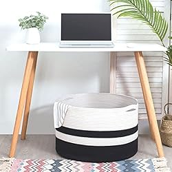 MINTWOOD Design Extra Large 22 x 14 Inches Blanket