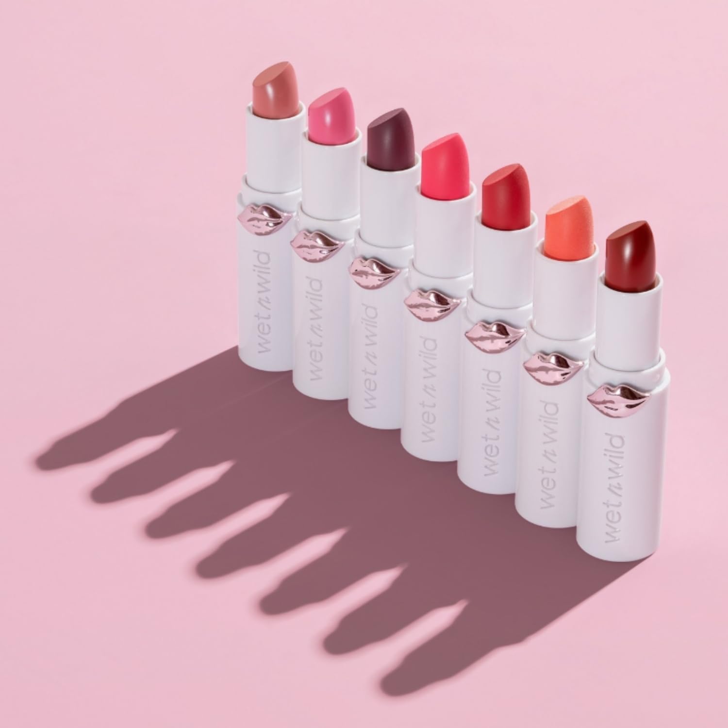 wet n wild Mega Last High-Shine Lipstick Lip Color, Infused with Seed Oils For a Nourishing High-Shine, Buildable & Blendable Creamy Color, Cruelty-Free & Vegan - Rosé And Slay