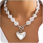 Chunky Pearl Gold Heart Pendant Necklaces for Women Fashion Baroque Pearls Love Shaped Choker Necklace Trendy Silver Large Ot Buckle Jewelry Gifts