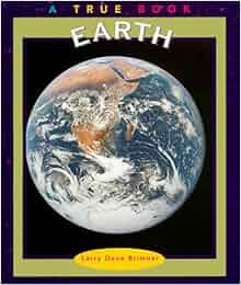 Earth True Books Space Larry Dane Brimner 9780516264318 Amazon Com Books