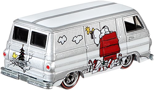 Hot Wheels Peanuts '66 Dodge A100 Vehicle