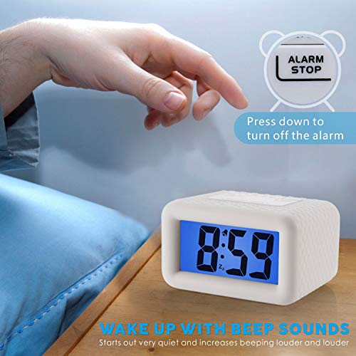 Plumeet Digital Clock Kids Alarm Clocks with Snooze and Backlight