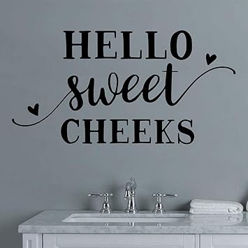 Adesivo Murale Per Bagno Hello Sweet Cheeks Adesivi Per Scritte Fai Da Te Decorazioni Per La Casa Adesivi Murali In Vinile Carta Da Parati 82x42cm Amazon It Fai Da Te