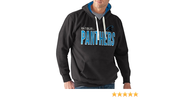 boy in moletom com capuz