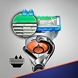 Gillette Fusion5 Proglide Men's Razor Handle + 4 Blade Refills